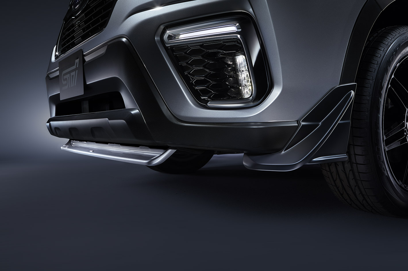 STI フロントリップスポイラー、リアアンダースポイラーの2点セット フロントリップスポイラー(シルバー)A~C型:FORESTER(SK